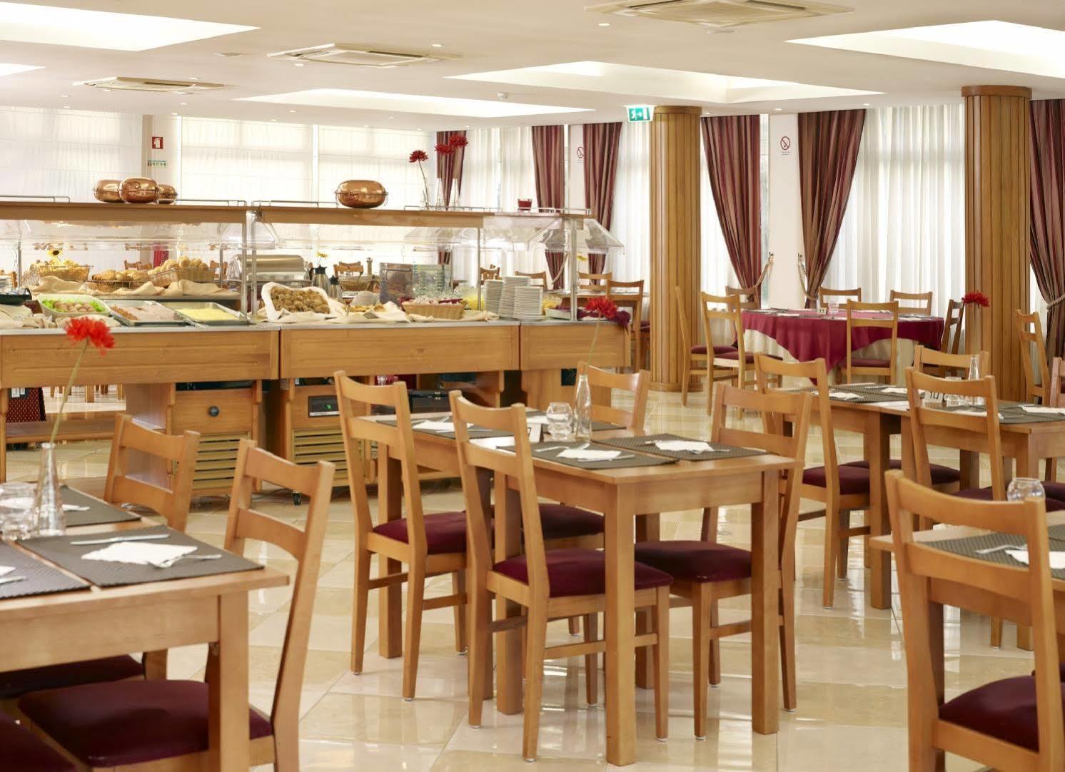 Hotel Coroa De 파티마 외부 사진
